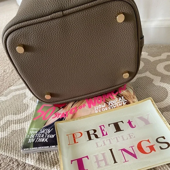 Soft leather bucket bag; NWOT - Picture 7 of 12